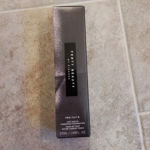 Fenty Beauty 140 foundation